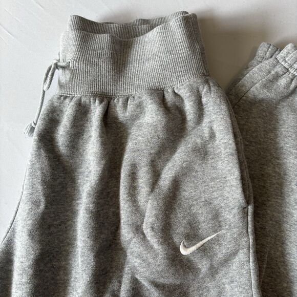 Nike Women's Sportswear Phoenix Fleece Joggers Small DQ5887-063 Heather Grey - Picture 2 of 5